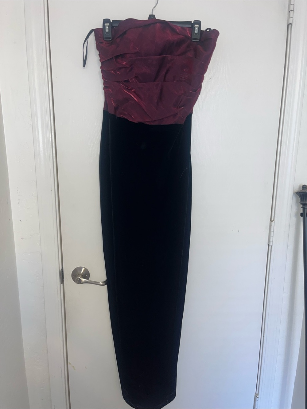 Gunne Sax Jessica McClintock vintage strapless velvet burgundy plum dress